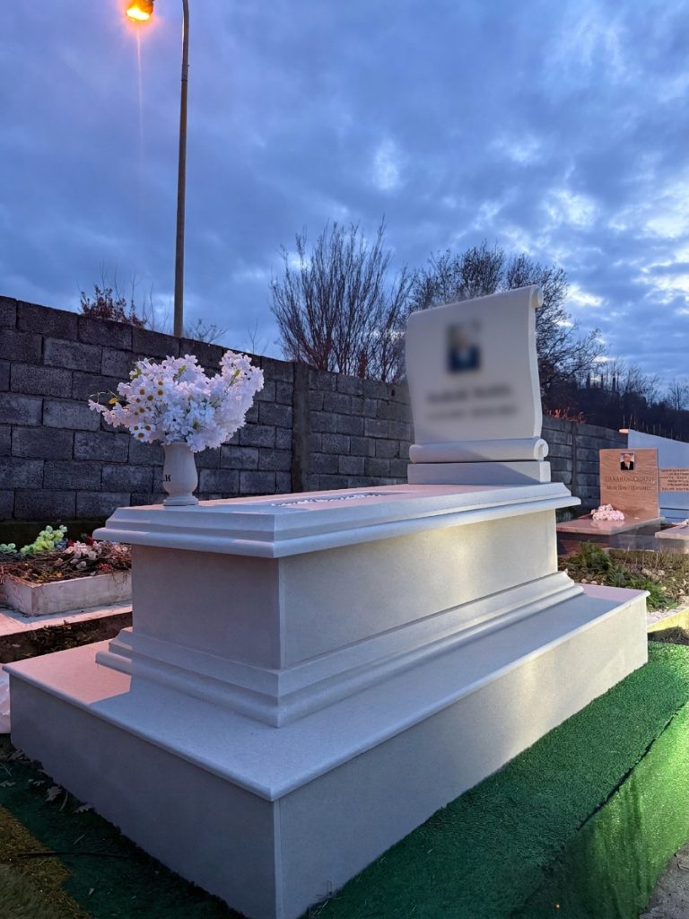 Punim varri mermeri Marbex
punim varri prej mermeri i realizuar nga Marbex